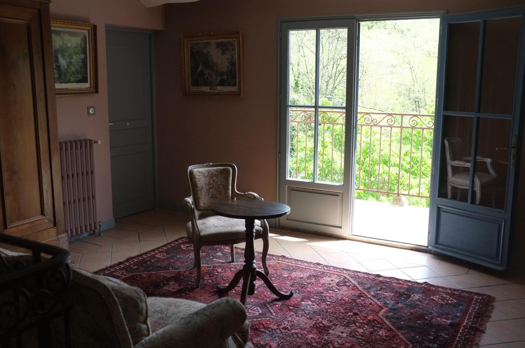 Nabat Le Haut, Chambre Et Table D'Hotes Courniou ภายนอก รูปภาพ