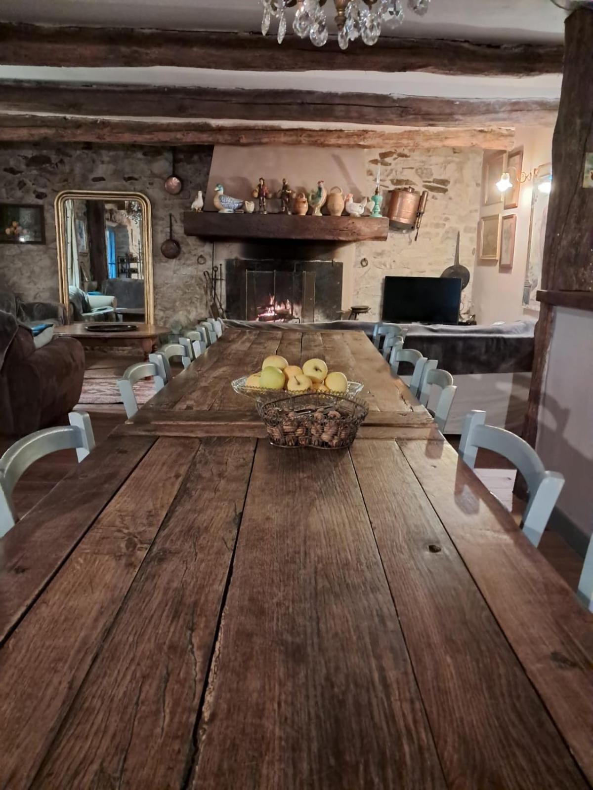 Nabat Le Haut, Chambre Et Table D'Hotes Courniou ภายนอก รูปภาพ